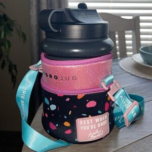 Aubrei Bromlow HydroJug with Glittery Pink and Patterned Black Sleeve